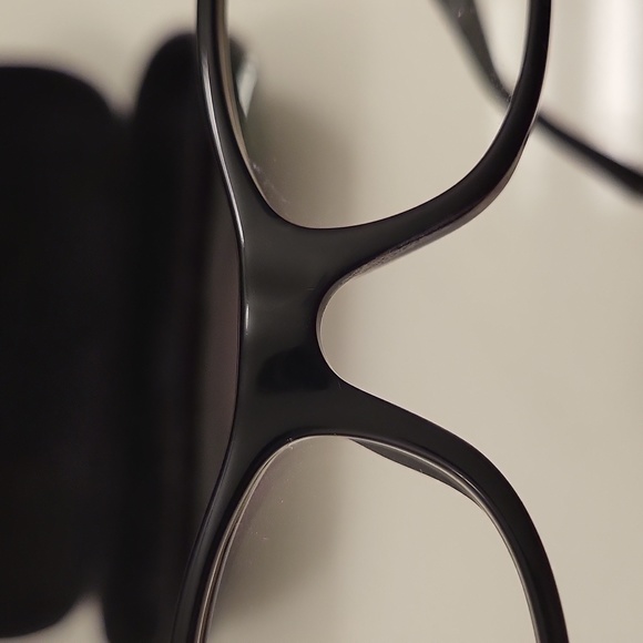 Used Chanel Frames - Picture 11 of 11